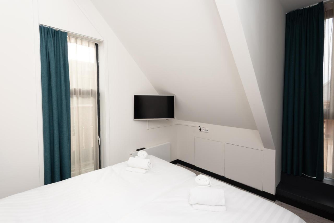 Appartement Bomont 4 Persoons - Jan Renesseweg 1